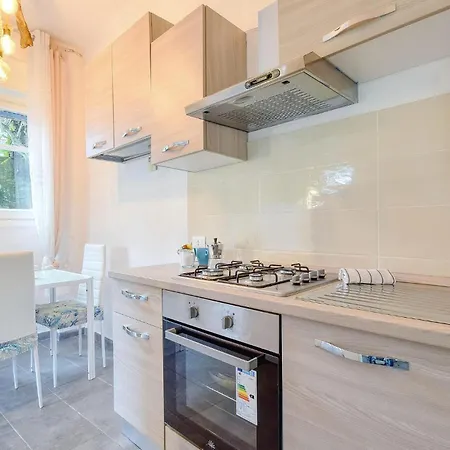 Beautiful In With Kitchen * 라팔로